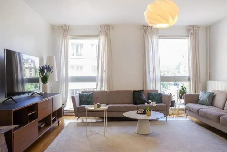 Eiffel Tour - Lovely 2 Bedrooms Apartment Parijs